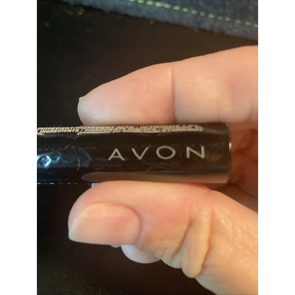 AVON Extra Lasting lipstick lip color -  Eternal Flame X‎ 401